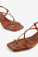 CHESTNUT