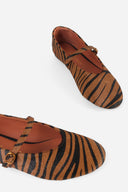 TAN ZEBRA