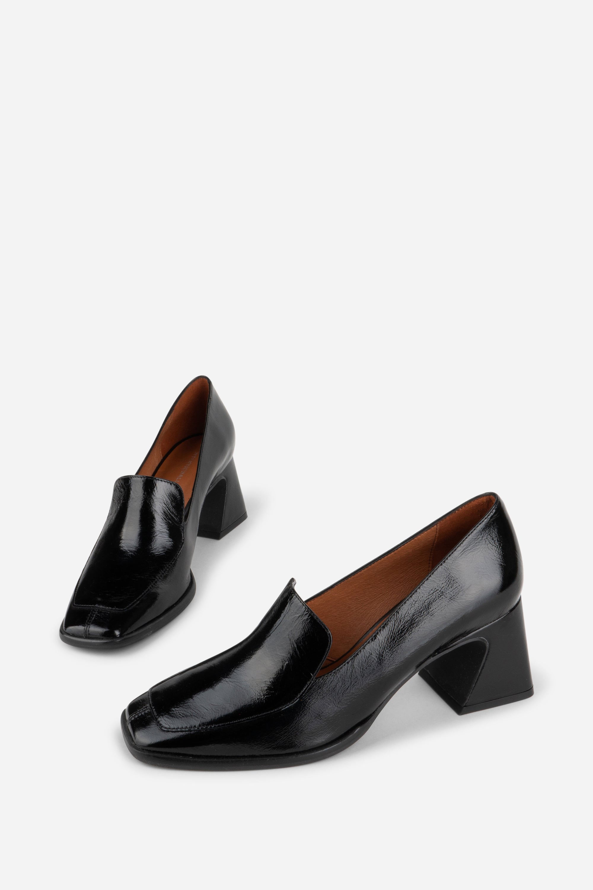 MOSA HEELED LOAFER – Intentionally Blank