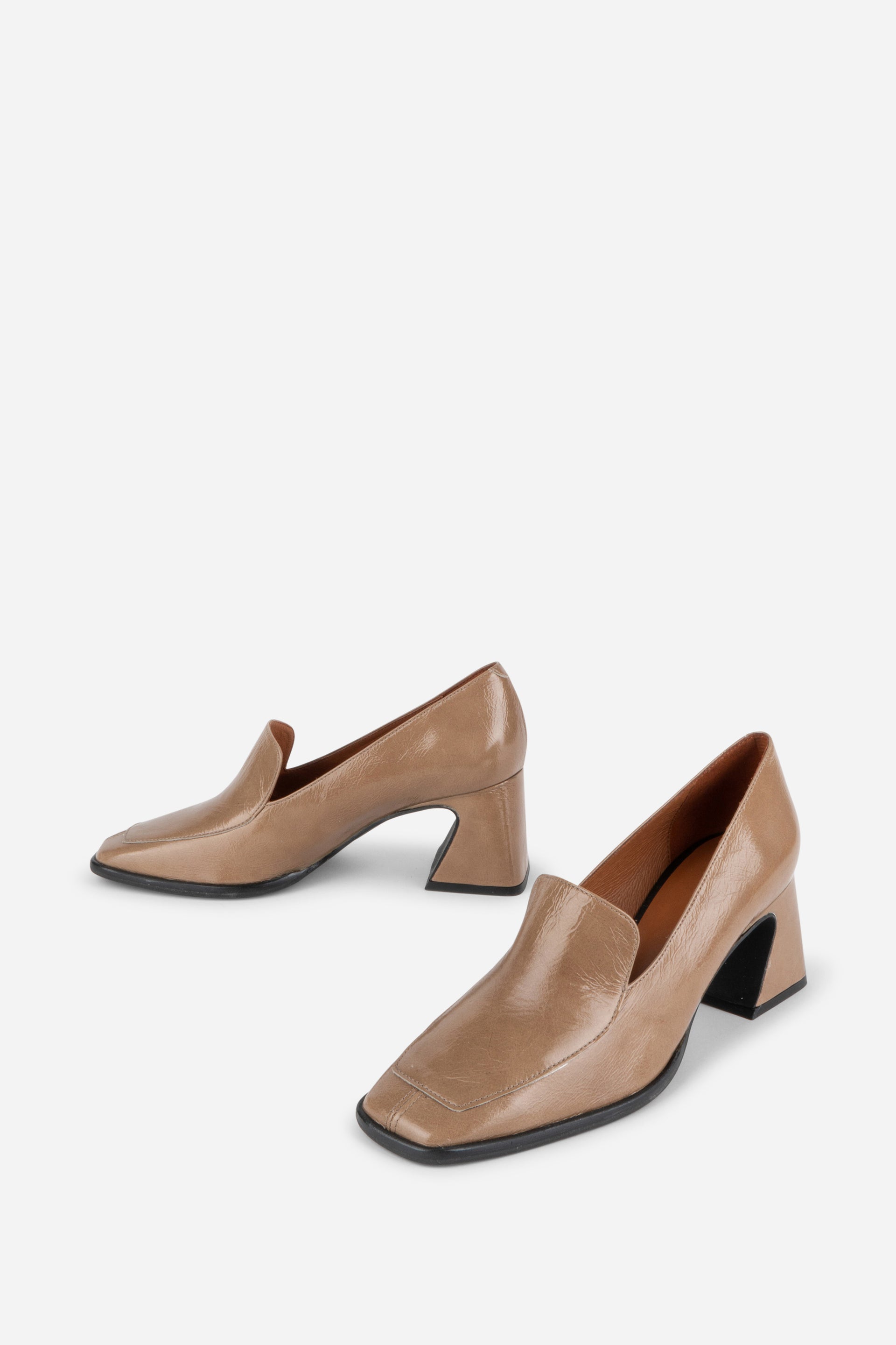 MOSA HEELED LOAFER – Intentionally Blank
