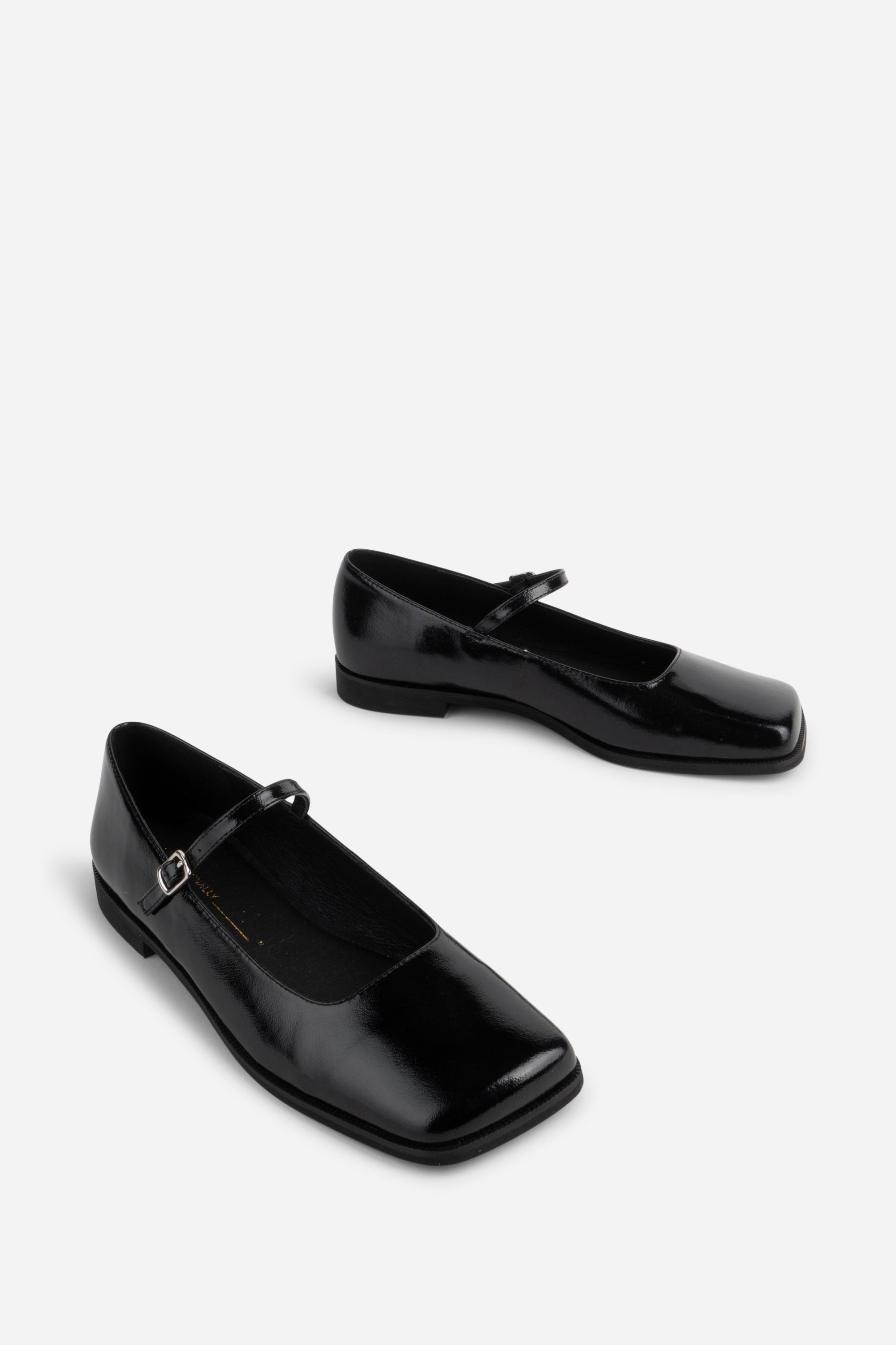 SATURN SQUARE TOE MARY JANE – Intentionally Blank