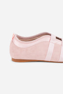 BLUSH