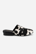 BLACK MOO