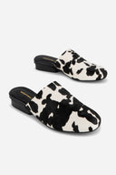 BLACK MOO